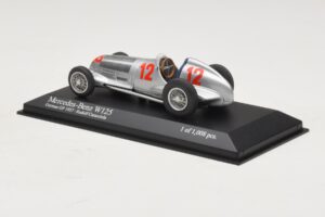Mercedes W125 R. Caracciola German GP 1937 Minichamps 1:43 400370012 Метал — снимка 3 от 3