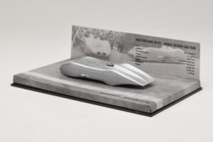 Mercedes W125 R. Caracciola World Record Car 1938 Minichamps 1:43 400383800 Метал — снимка 3 от 5
