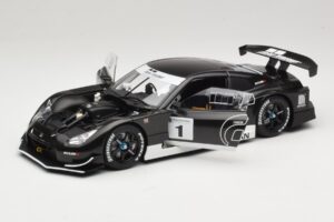 Nissan GT-R R35 Stealth Model Gran Turismo 5 AUTOart 1:18 81041 Метал — снимка 2 от 9