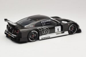 Nissan GT-R R35 Stealth Model Gran Turismo 5 AUTOart 1:18 81041 Метал — снимка 3 от 9