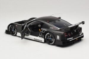 Nissan GT-R R35 Stealth Model Gran Turismo 5 AUTOart 1:18 81041 Метал — снимка 5 от 9