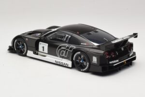 Nissan GT-R R35 Stealth Model Gran Turismo 5 AUTOart 1:18 81041 Метал — снимка 7 от 9
