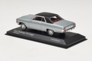 Opel Diplomat A V8 Coupe Сребърен Minichamps 1:43 400048020 Метал — снимка 3 от 4
