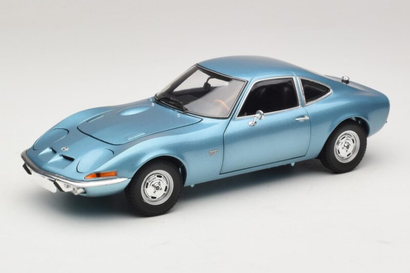 Opel GT Blue Metallic Minichamps 1:18 180049030 Метал