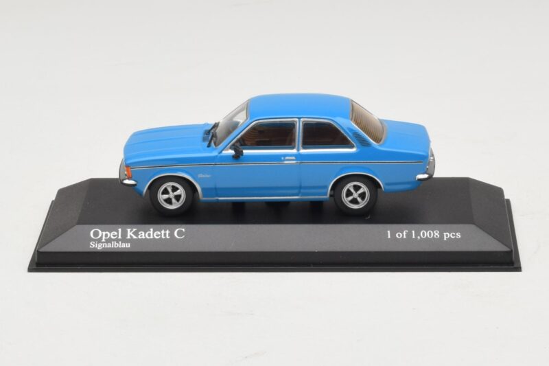 Opel Kadett C Син Minichamps 1:43 Opel Kadett C Син Minichamps 1:43 400048101 Метал