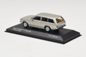 Opel Kadett C Caravan Silver Metallic Minichamps 1:43 400048111 Метал — снимка 3 от 4