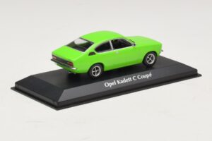 Opel Kadett C Coupe Зелен Maxichamps 1:43 940045621 Метал — снимка 2 от 4