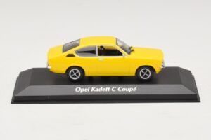 Opel Kadett C Coupe Жълт Maxichamps 1:43 940045620 Метал