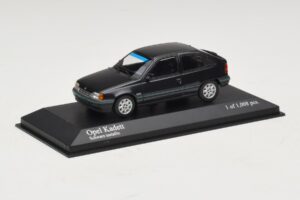 Opel Kadett E Black Metallic Minichamps 1:43 400045901 Метал — снимка 2 от 4