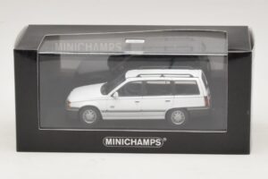 Opel Kadett E Caravan Бял Minichamps 1:43 400045911 Метал — снимка 4 от 4