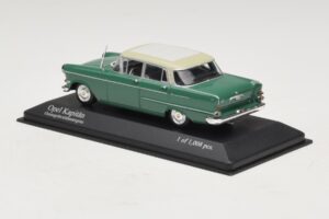 Opel Kapitan A Зелен Minichamps 1:43 400048001 Метал — снимка 3 от 4