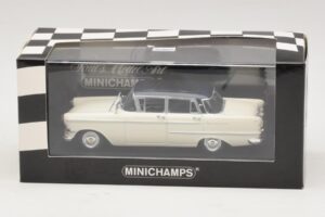 Opel Kapitan A Бял Minichamps 1:43 400048000 Метал — снимка 4 от 4