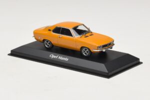 Opel Manta A Оранжев Maxichamps 1:43 940045500 Метал — снимка 3 от 4