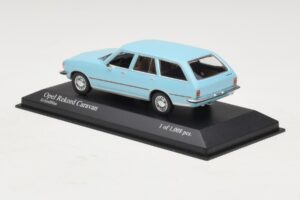 Opel Rekord D Caravan Светлосин Minichamps 1:43 400044014 Метал — снимка 3 от 4