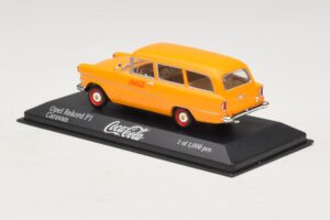 Opel Rekord P1 Caravan Coca-Cola Minichamps 1:43 430043270 Метал — снимка 3 от 4