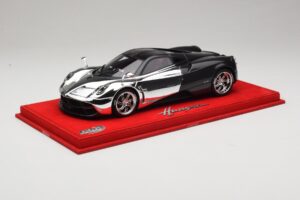 Pagani Huayra Chrome Silver Уникален Екземпляр BBR 1:18 Pagani Huayra Chrome Silver Уникален Екземпляр BBR 1:18 P1873CM Смола