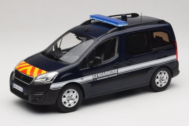Peugeot Partner Gendarmerie Тъмносин Norev 1:18 Peugeot Partner Gendarmerie Тъмносин Norev 1:18 184890 Метал