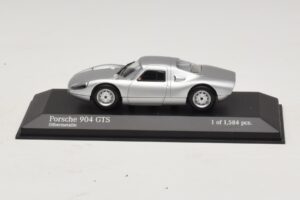 Porsche 904 GTS Сребърен Minichamps 1:43 400065721 Метал
