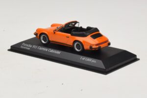 Porsche 911 930 Carrera Cabriolet Оранжев Minichamps 1:43 430062038 Метал — снимка 3 от 4