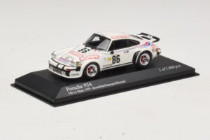 Porsche 911 934 #86 Bourdillat / Ennequin 24 Hours of Le Mans 1979 Minichamps 1:43 400796486 Метал — снимка 2 от 4