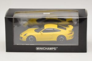 Porsche 911 991 GT3 Жълт Minichamps 1:43 410062021 Метал — снимка 4 от 4