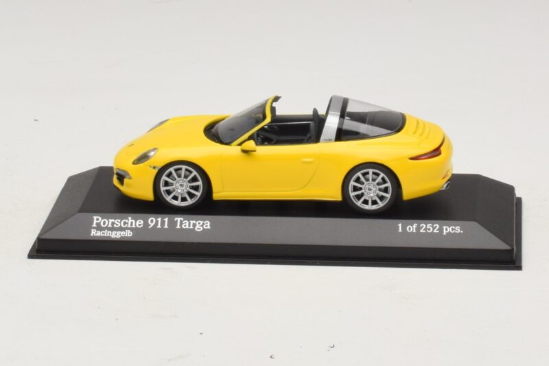 Porsche 911 991 Targa Жълт Minichamps 1:43 Porsche 911 991 Targa Жълт Minichamps 1:43 410062441 Метал
