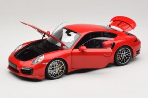 Porsche 911 991 Turbo S Червен Minichamps 1:18 110062320 Метал — снимка 3 от 8