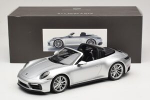 Porsche 911 992 Targa 4 GTS Сребърен Minichamps 1:18 WAP0211460RTRG Метал — снимка 6 от 6