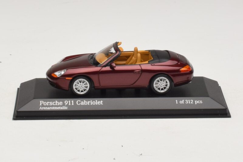 Porsche 911 996 Кабриолет Червен Металик Minichamps 1:43 400061092 Метал