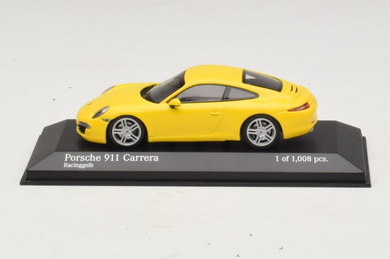 Porsche 911 996 Жълт Minichamps 1:43 400061182 Метал