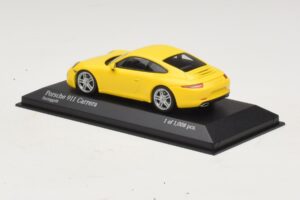 Porsche 911 996 Жълт Minichamps 1:43 400061182 Метал — снимка 3 от 4