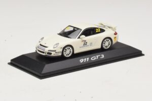 Porsche 911 997 GT3 #22 Бял Minichamps 1:43 WAP020102016 Метал — снимка 2 от 4