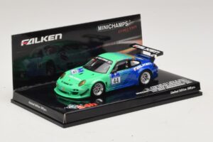 Porsche 911 997 GT3 R Falken #44 Nurburgring 2011 Minichamps 1:43 447116144 Метал — снимка 2 от 5