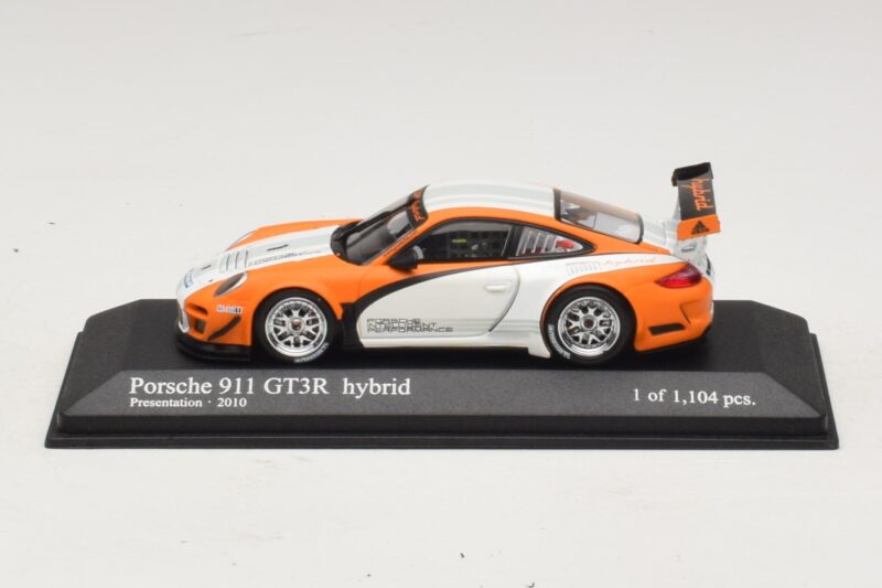 Porsche 911 997 GT3 R Hybrid Presentation 2010 Minichamps 1:43 Porsche 911 997 GT3 R Hybrid Presentation 2010 Minichamps 1:43 410108900 Метал