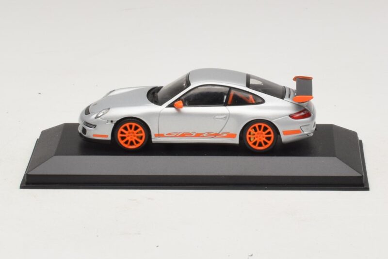 Porsche 911 997 GT3 RS Сребърен Оранжев Minichamps 1:43 403066013 Метал