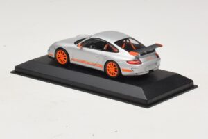 Porsche 911 997 GT3 RS Сребърен Оранжев Minichamps 1:43 403066013 Метал — снимка 3 от 4