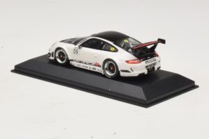 Porsche 911 997 GT3 RSR #9 Presentation 2009 Minichamps 1:43 400096909 Метал — снимка 3 от 4