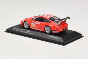 Porsche 911 997 GT3 RSR GT2 #97 M. Holzer / R. Westbrook 24 Hours of Le Mans 2010 Minichamps 1:43 410106997 Метал — снимка 3 от 4