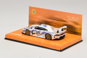 Porsche 911 GT1 #25 B. Wollek / T. Boutsen / H-J. Stuck 24 Hours of Le Mans 1996 Minichamps 1:43 403966625 Метал — снимка 3 от 5