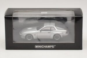 Porsche 924 Carrera GT Сребърен Minichamps 1:43 400066121 Метал — снимка 4 от 4