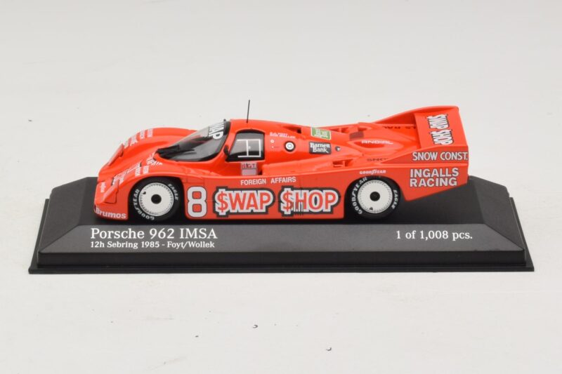Porsche 962 IMSA #8 A.J. Foyt / B. Wollek 12 Hours of Sebring 1985 Minichamps 1:43 400856508 Метал