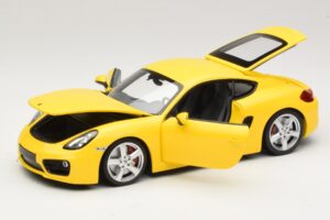 Porsche Cayman 981 Жълт Minichamps 1:18 110062220 Метал — снимка 2 от 8