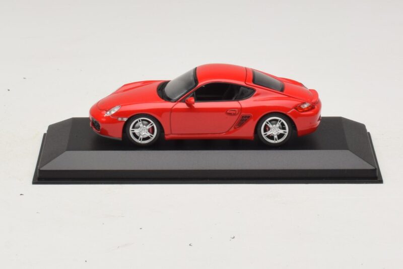 Porsche Cayman 987 S Червен Minichamps 1:43 400065620 Метал