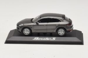 Porsche Macan S Diesel 95B Бронз Металик Minichamps 1:43 WAP0201510E Метал