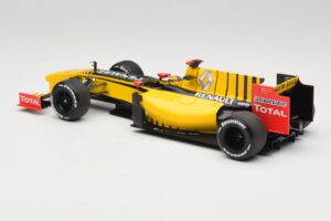 Renault R30 Showcar #11 R. Kubica F1 2010 Minichamps 1:18 150100081 Метал — снимка 5 от 6