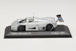 Sauber Mercedes C9 #63 J. Mass / M. Reuter / S. Dickens Winners 24 Hours of Le Mans 1989 Minichamps 1:43 B66041033 Метал