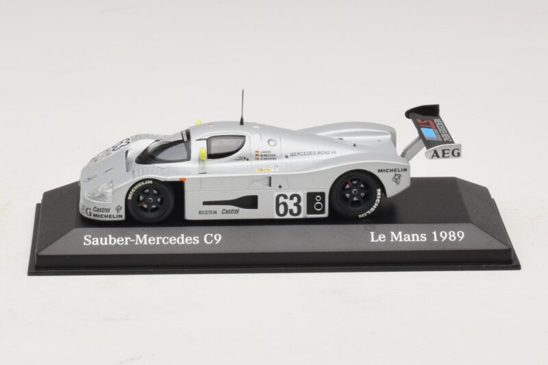 Sauber Mercedes C9 #63 J. Mass / M. Reuter / S. Dickens Winners 24 Hours of Le Mans 1989 Minichamps 1:43 B66041033 Метал