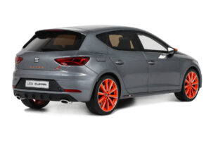 SEAT Leon Cupra Mk3 Performance Pack Monsoon Grey Otto 1:18 OT1306 Смола — снимка 2 от 5