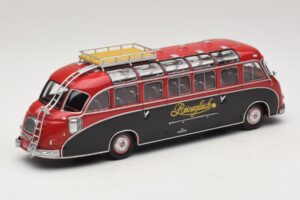 Setra S8 Reisegluck Minichamps 1:43 439030089 Метал — снимка 2 от 6