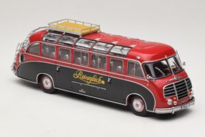 Setra S8 Reisegluck Minichamps 1:43 439030089 Метал — снимка 4 от 6